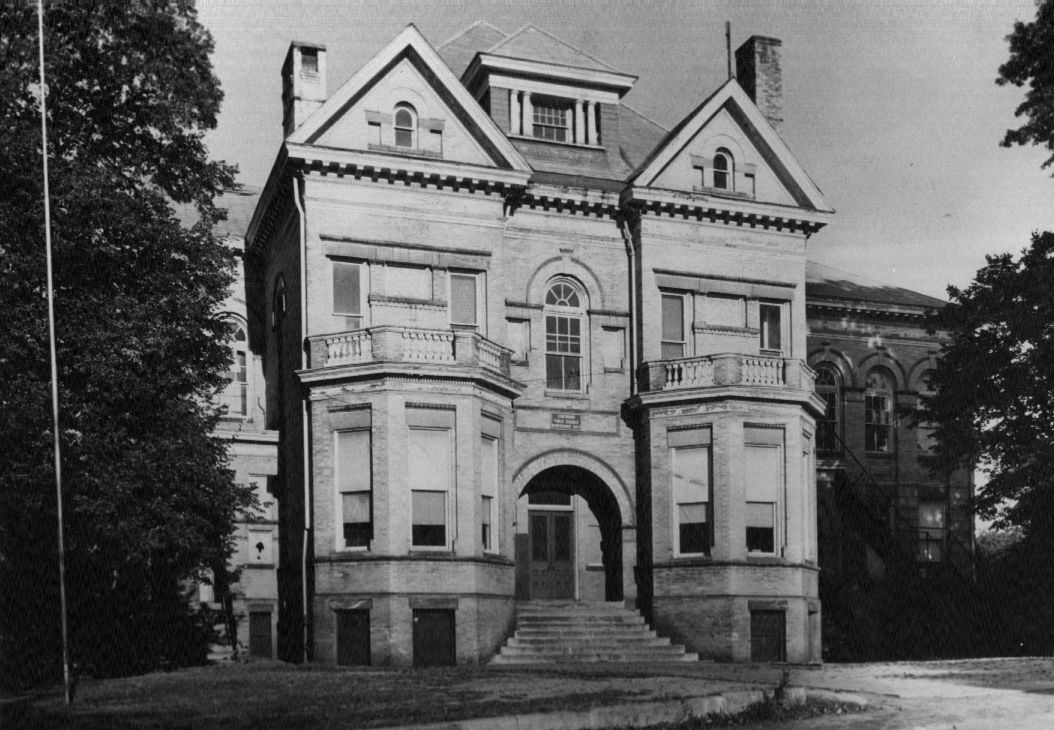 Then and Now - 1973 Federal Hill - Frank Roane building